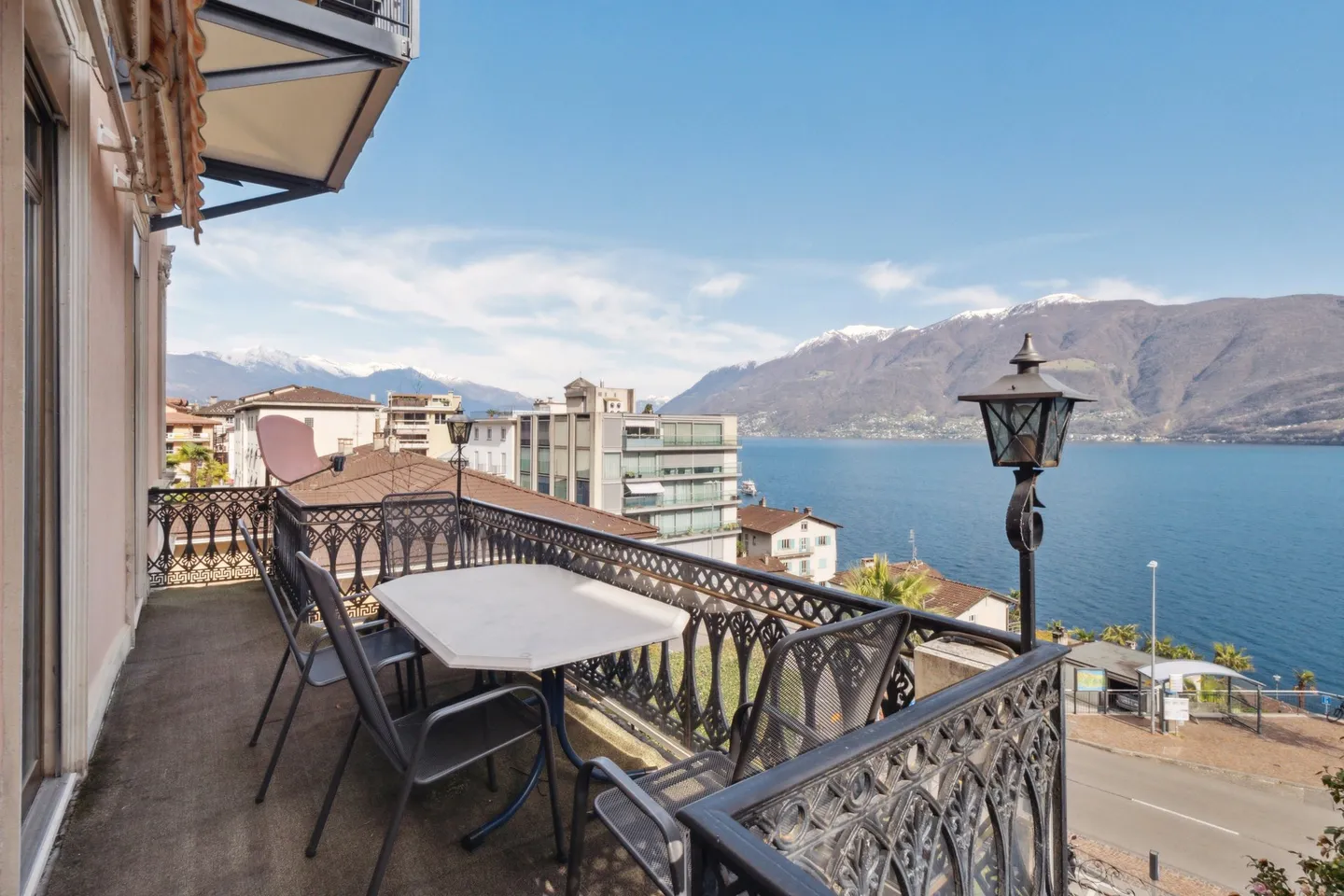 DIRECTLY ON LAKE MAGGIORE AT A BARGAIN PRICE - Photo 1 of 5