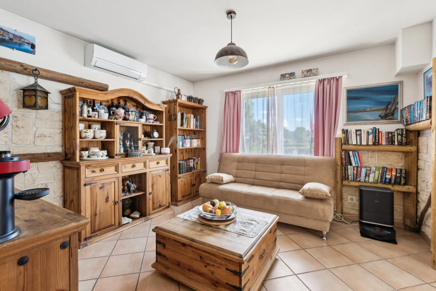 Oasi di bagno con palme e piscina - Foto 5 di 5