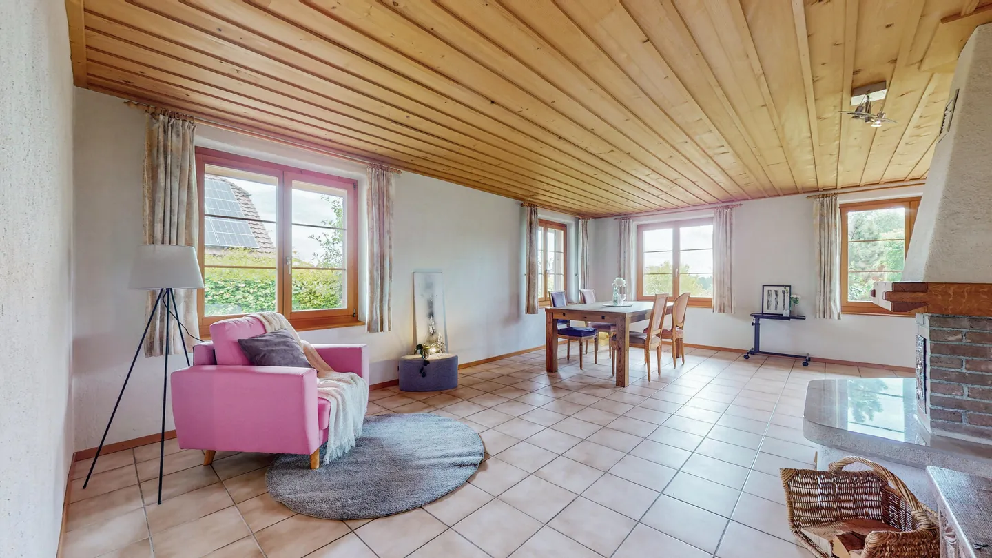 ATTRAKTIVE 8.5 ZIMMER LANDHAUSVILLA - Foto 4 von 5