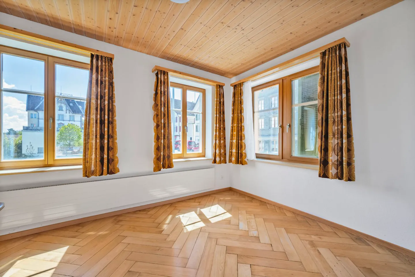 HISTORISCHES MEHRFAMILIENHAUS MIT BODENSEEBLICK - Foto 5 von 5