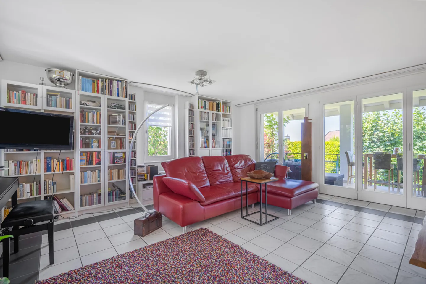 LIVING WITH A VIEW – APARTMENT IN A TOP LOCATION - Photo 2 of 5