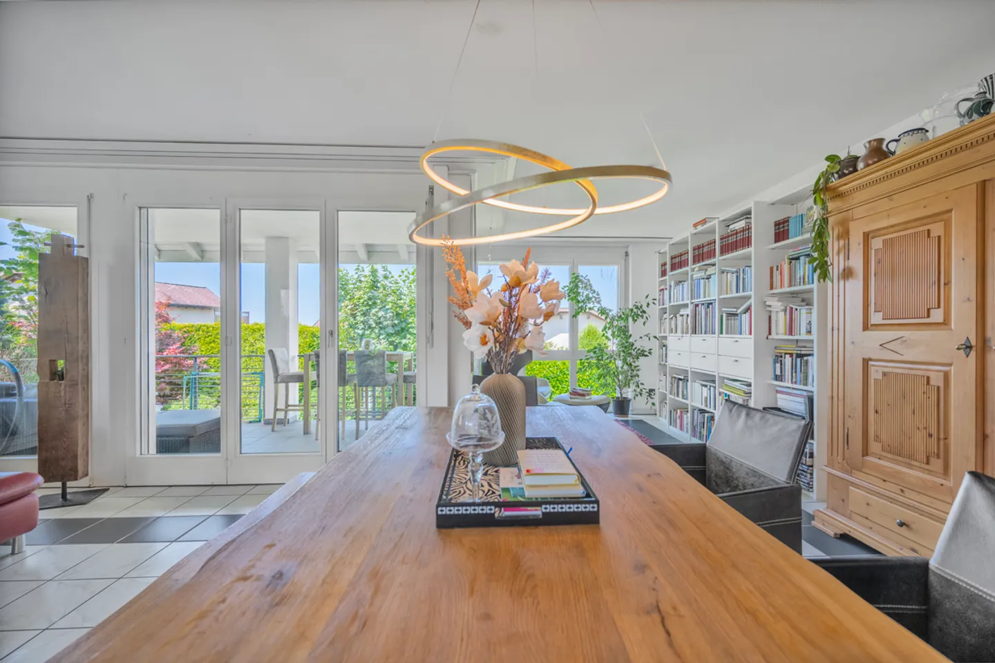 LIVING WITH A VIEW – APARTMENT IN A TOP LOCATION - Photo 1 of 5