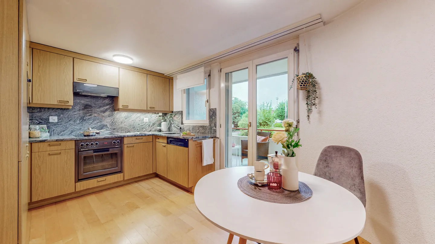 APPARTAMENTO ACCOGLIENTE CON IDILLO GIARDINO - Foto 4 di 5