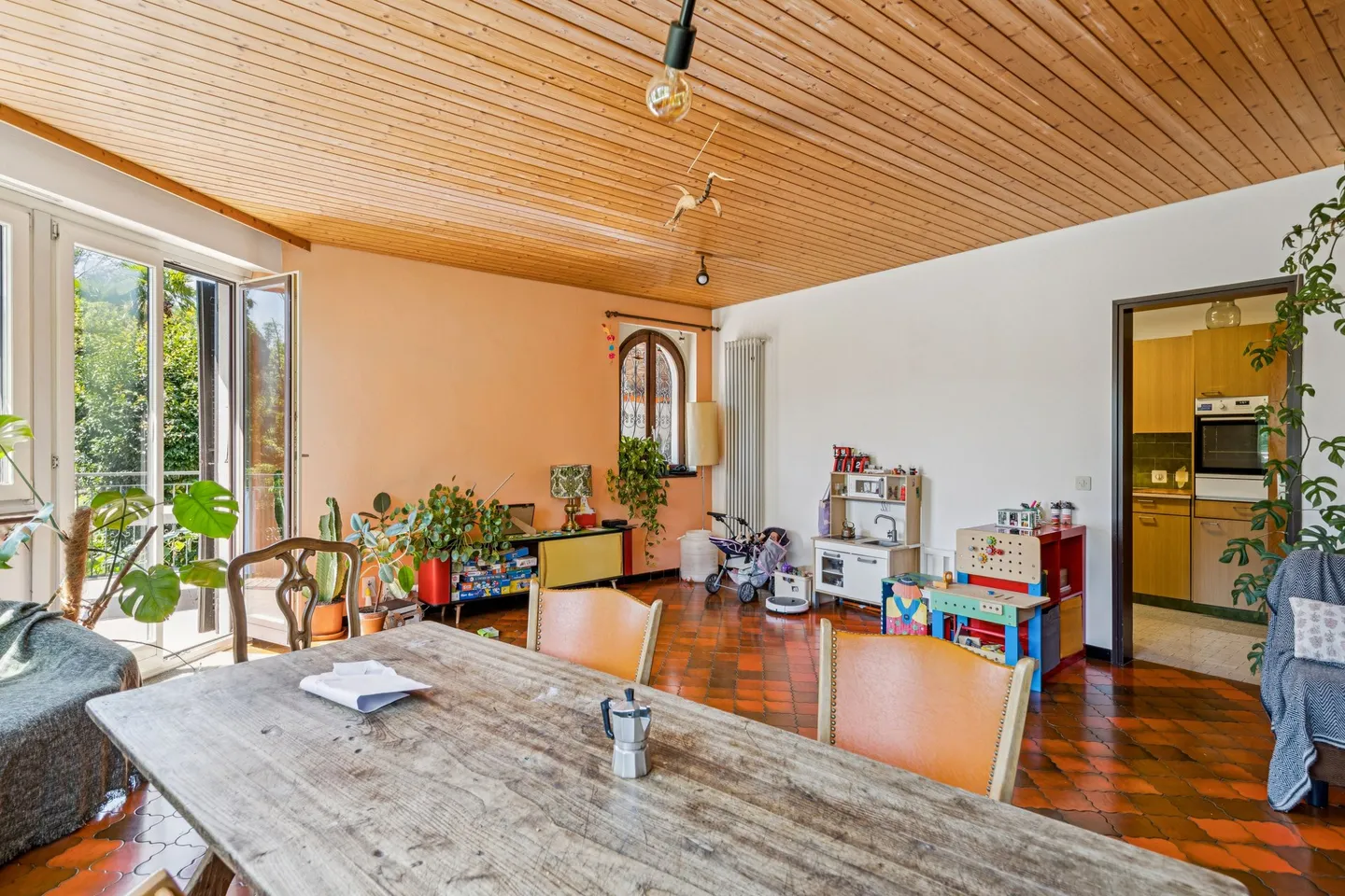 Ticino Oasis for Two Families - Photo 3 of 5