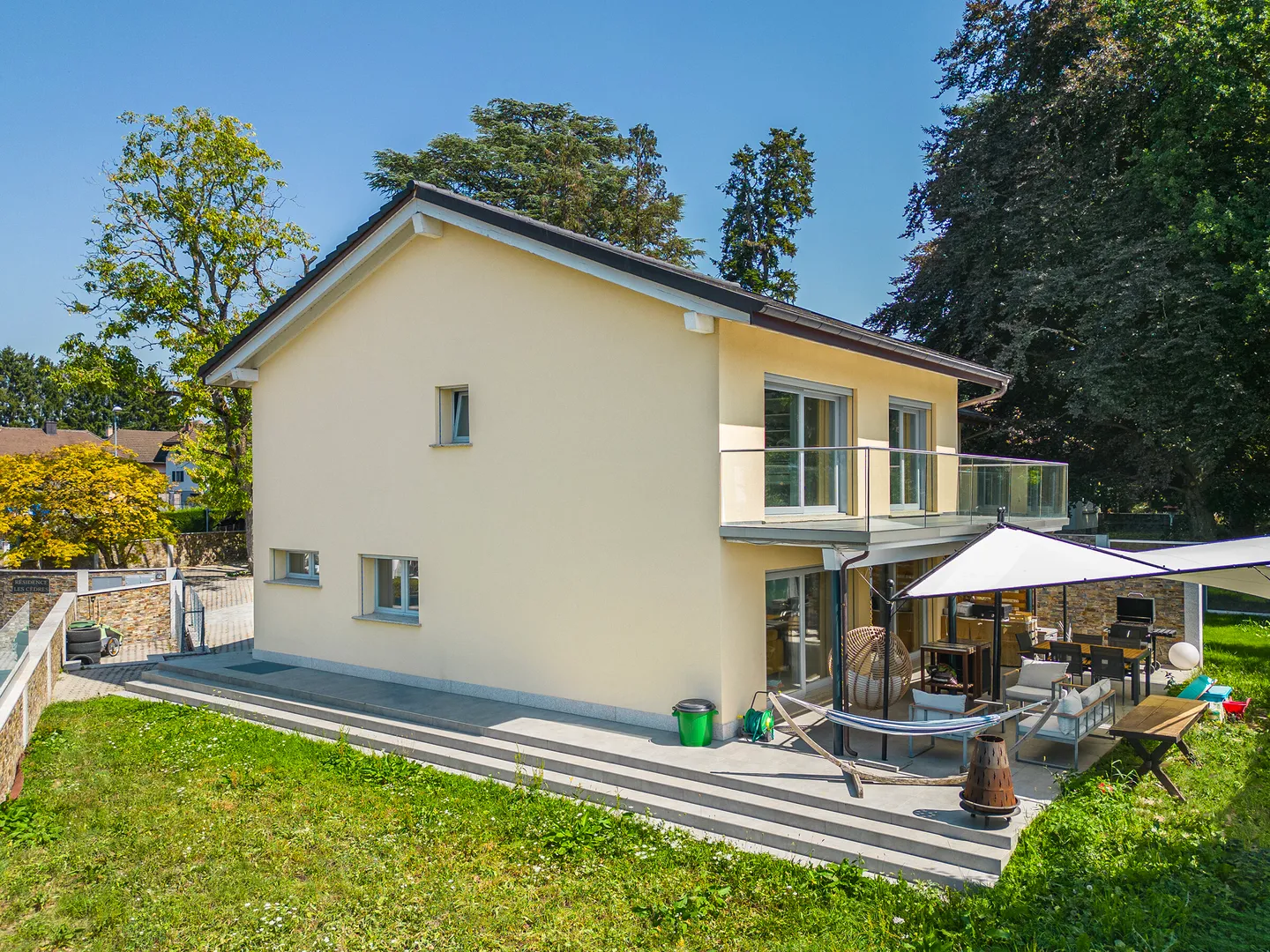 OTTIMA VILLA UNIFAMILIARE CON UN GRANDE SENSO DI SPAZIO - Foto 1 di 5