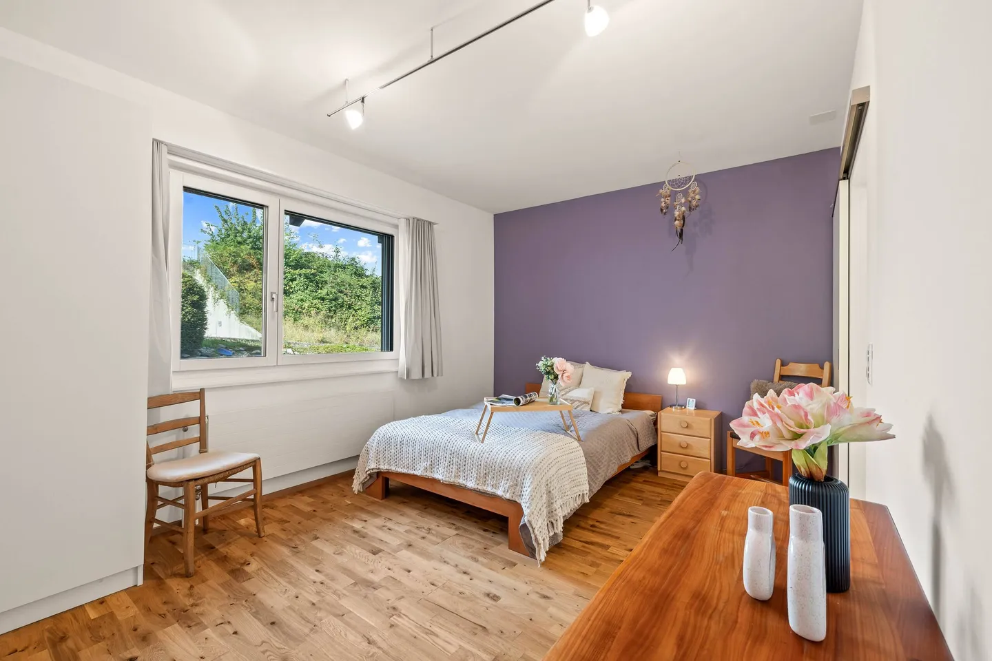 RENTAL-STRONG MULTI-FAMILY HOUSE AS A SMART INVESTMENT - Photo 4 of 5