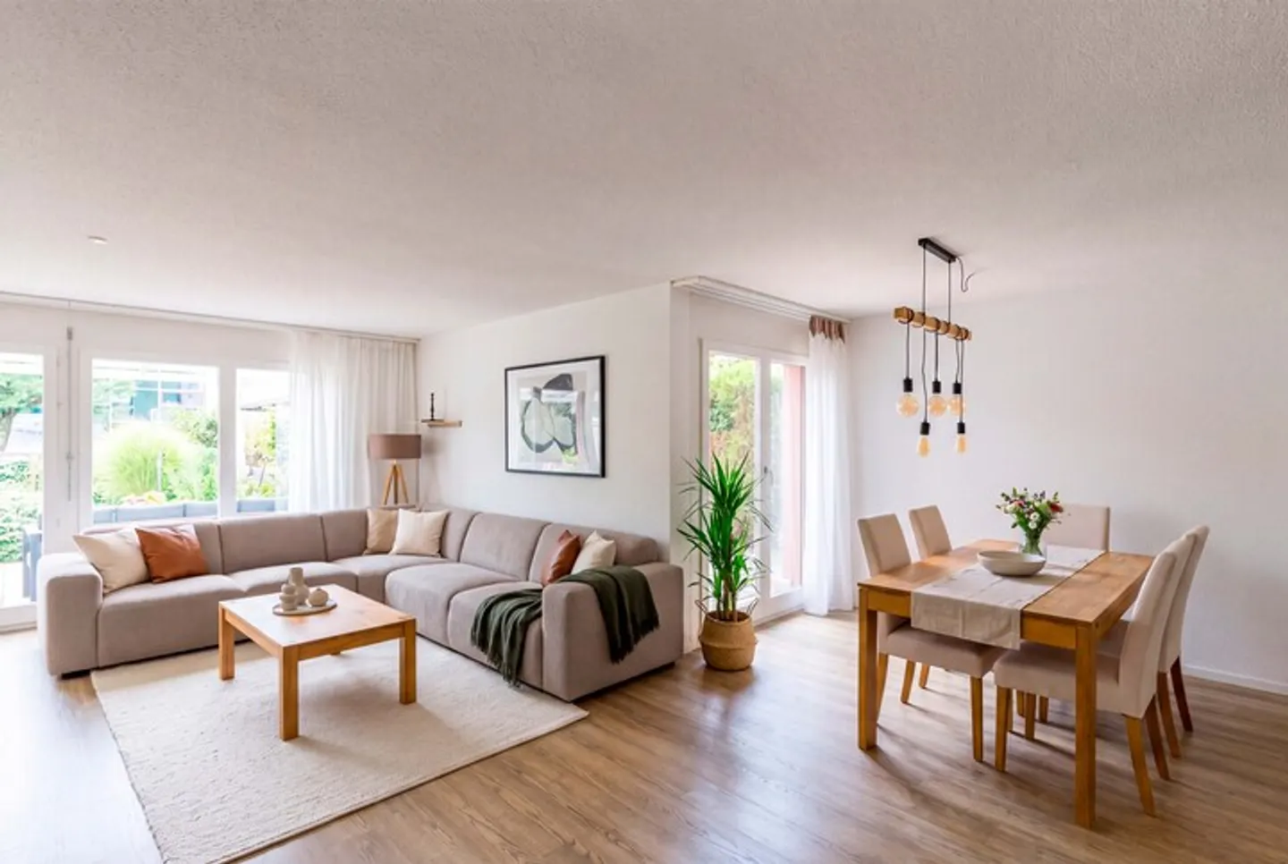 Incantevole e Centrale - Appartamento Maisonette con Giardino - Foto 2 di 8