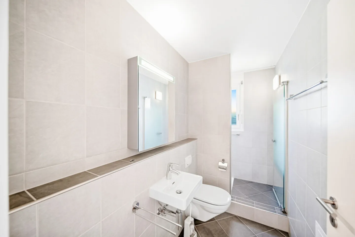 Geräumige Wohnung mit Aussicht - Foto 5 von 8