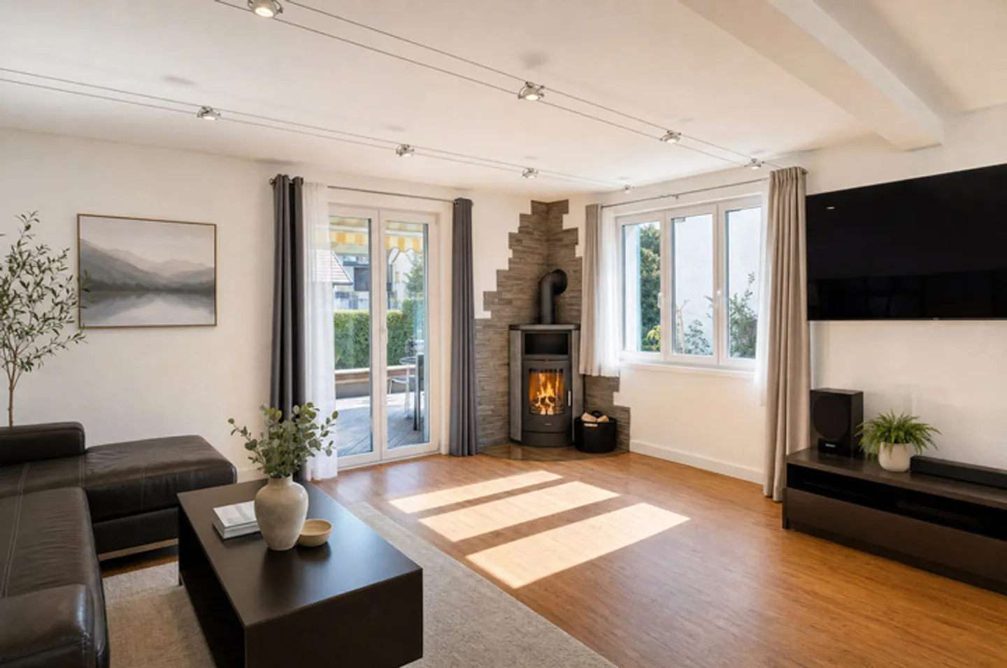 RENOVATED HOME WITH GARDEN IDYLL - Photo 2 of 8