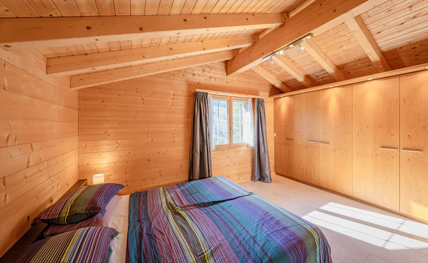 Chalet-Komplex an der Brunnialp - Foto 4 von 8