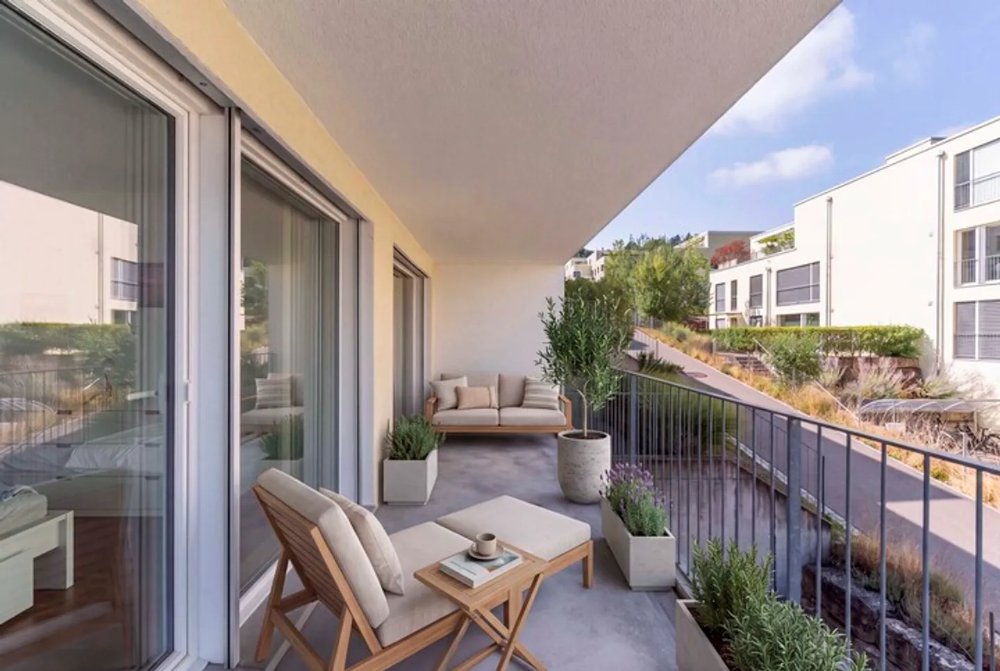 RÊVE DE TERRASSE MODERNE DANS UN EMPLACEMENT PRIVILÉGIÉ EN PENTE - Photo 7 sur 8