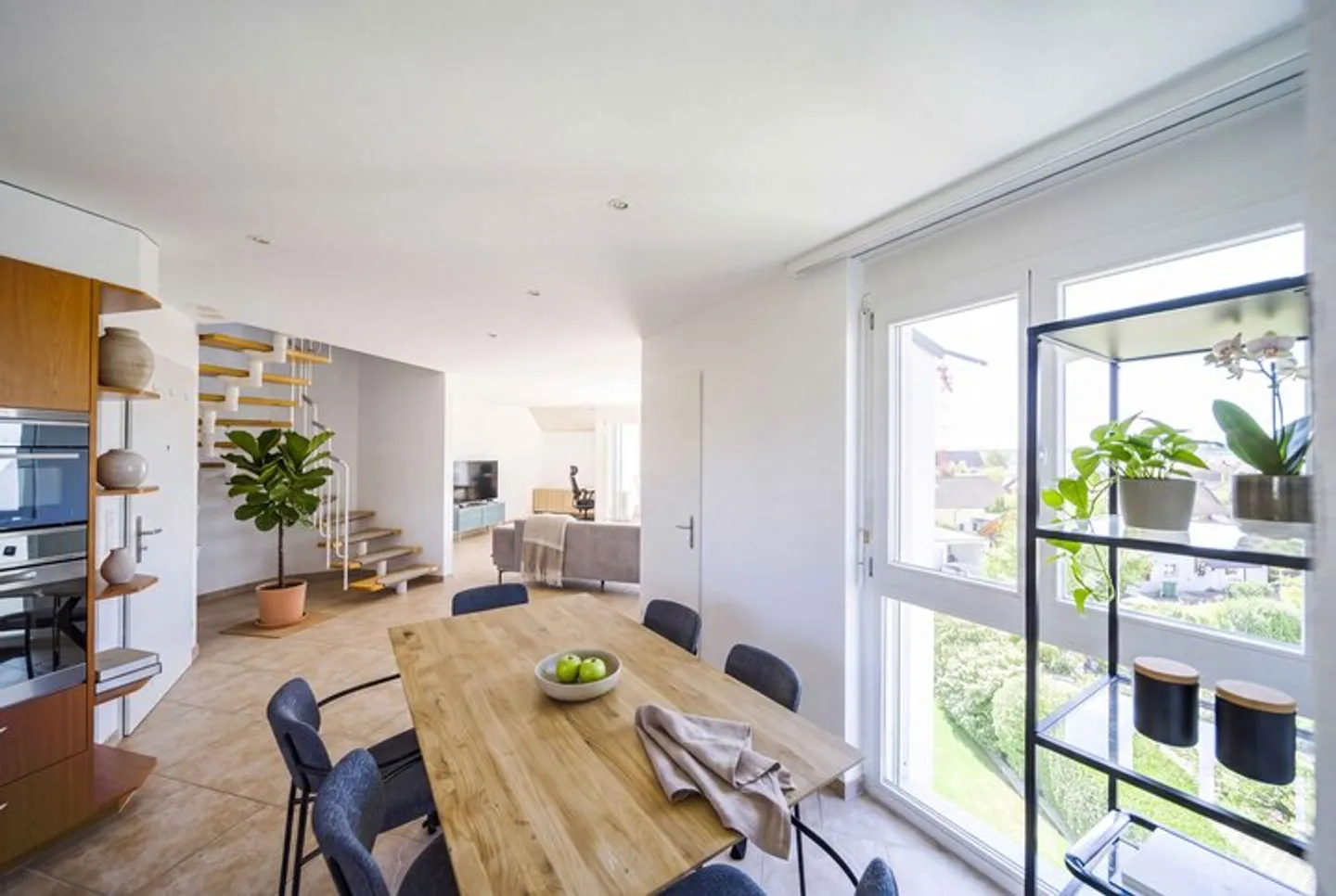 VIVRE SUR DEUX NIVEAUX - MAISONNETTE SOUS LES TOITS À BASSERSDORF - Photo 2 sur 8