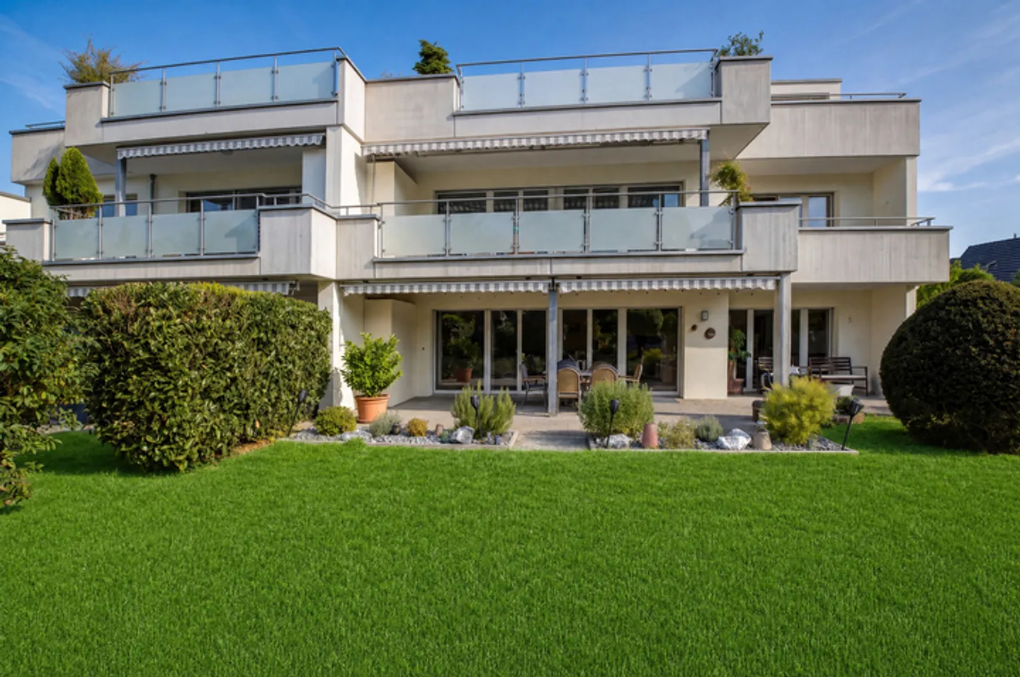 Living Close to the City - A Home in the Green - Photo 1 of 8