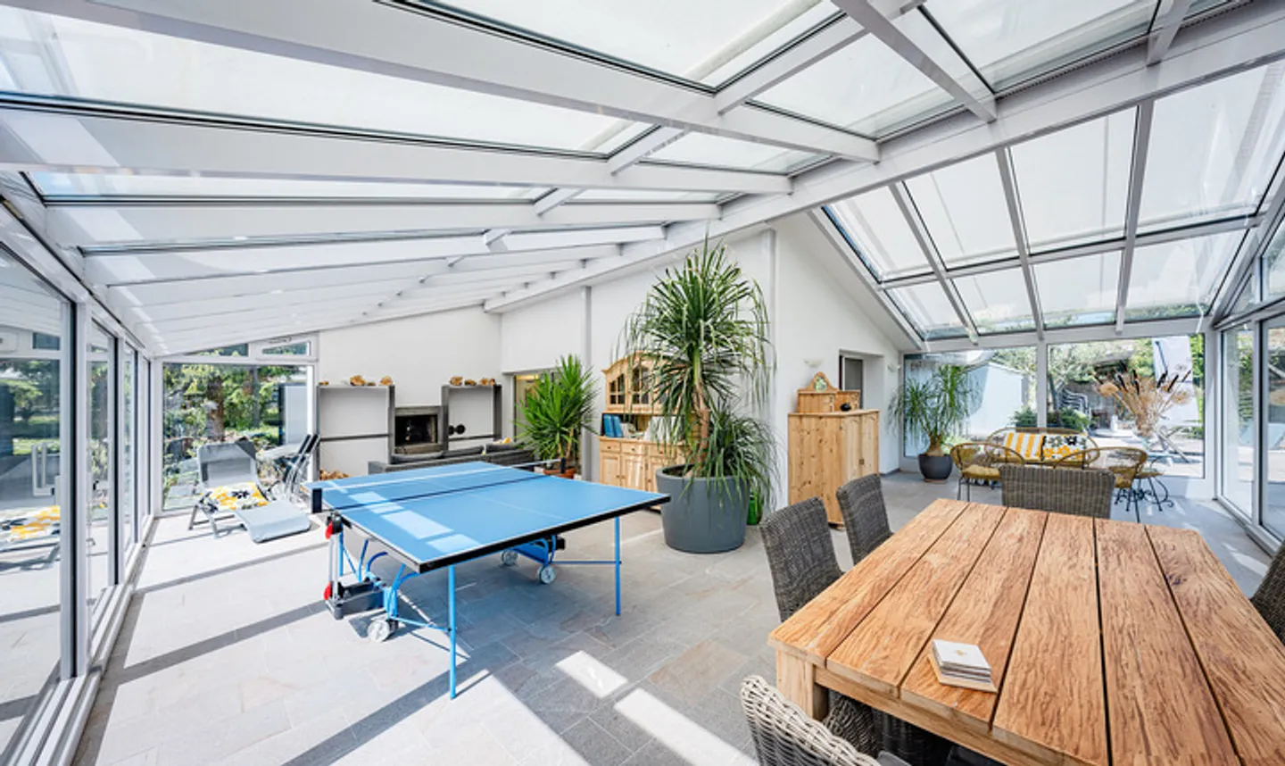 MAISON INDIVIDUELLE AVEC OASIS DE JARDIN EXCEPTIONNELLE ET PISCINE - Photo 7 sur 8