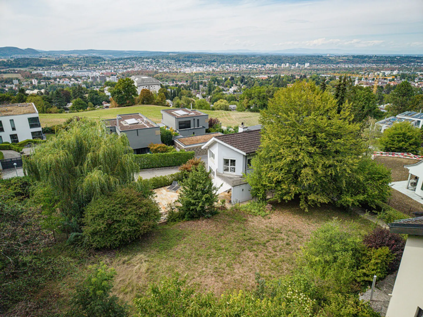 693 m² Terreno edificabile in posizione collinare desiderabile a Dornach - Foto 3 di 8