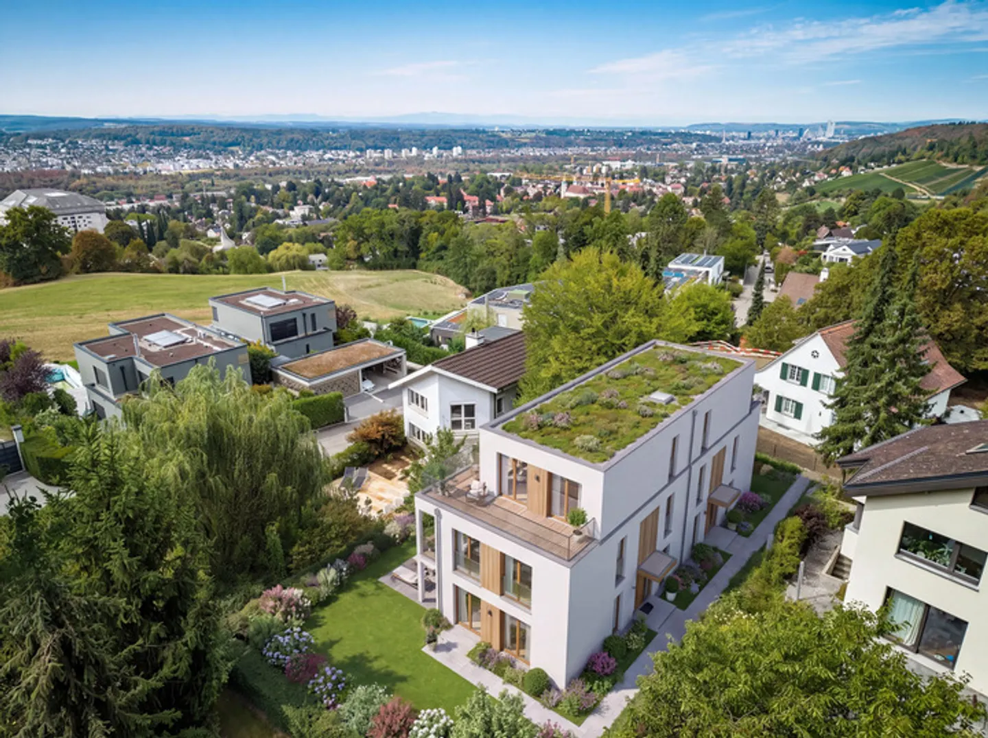 693 m² Terreno edificabile in posizione collinare desiderabile a Dornach - Foto 1 di 8