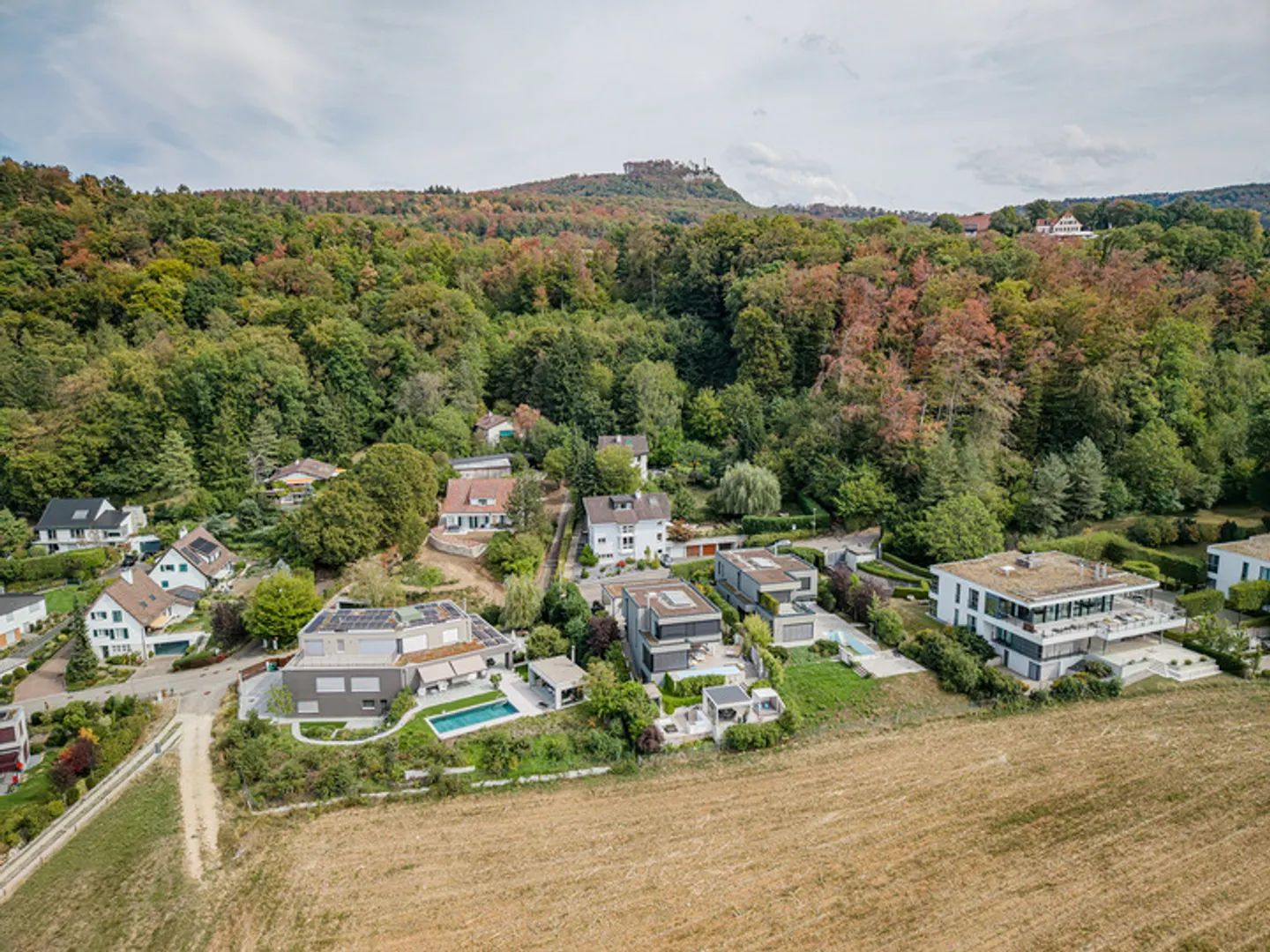 693 m² Terreno edificabile in posizione collinare desiderabile a Dornach - Foto 6 di 8