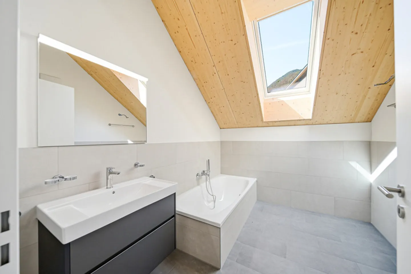 NEUBAU DACHWOHNUNG MIT ALPINEM WEITBLICK - Foto 6 di 8