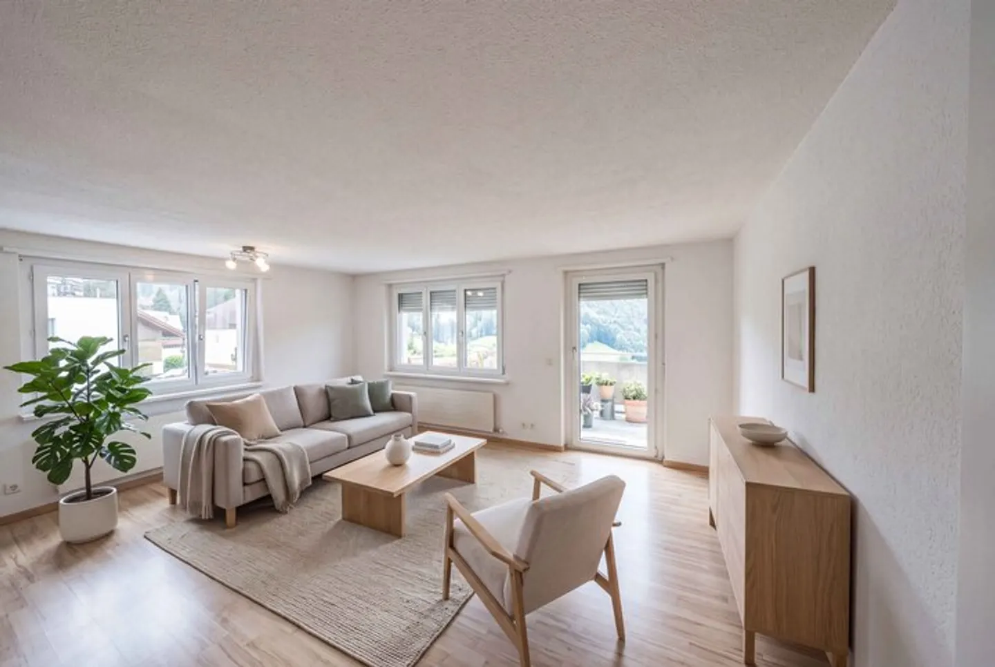 RENTAL PROPERTY WITH 10 APARTMENTS AT THE FOOT OF THE MYTHS - Photo 2 of 8