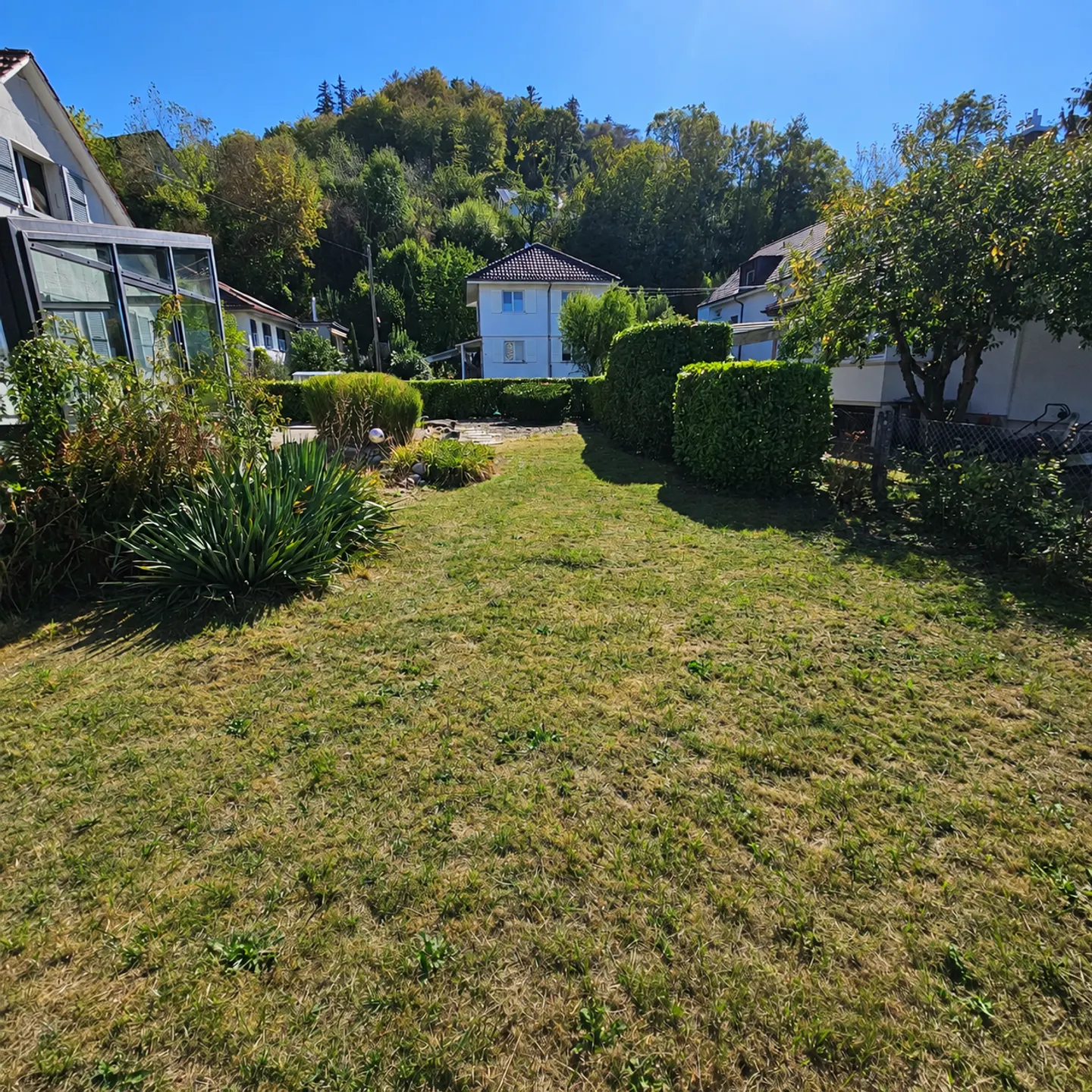 EINFAMILIENHAUS MIT GROSSEM GARTEN - BEFRISTET ZU MIETEN - Foto 7 di 8