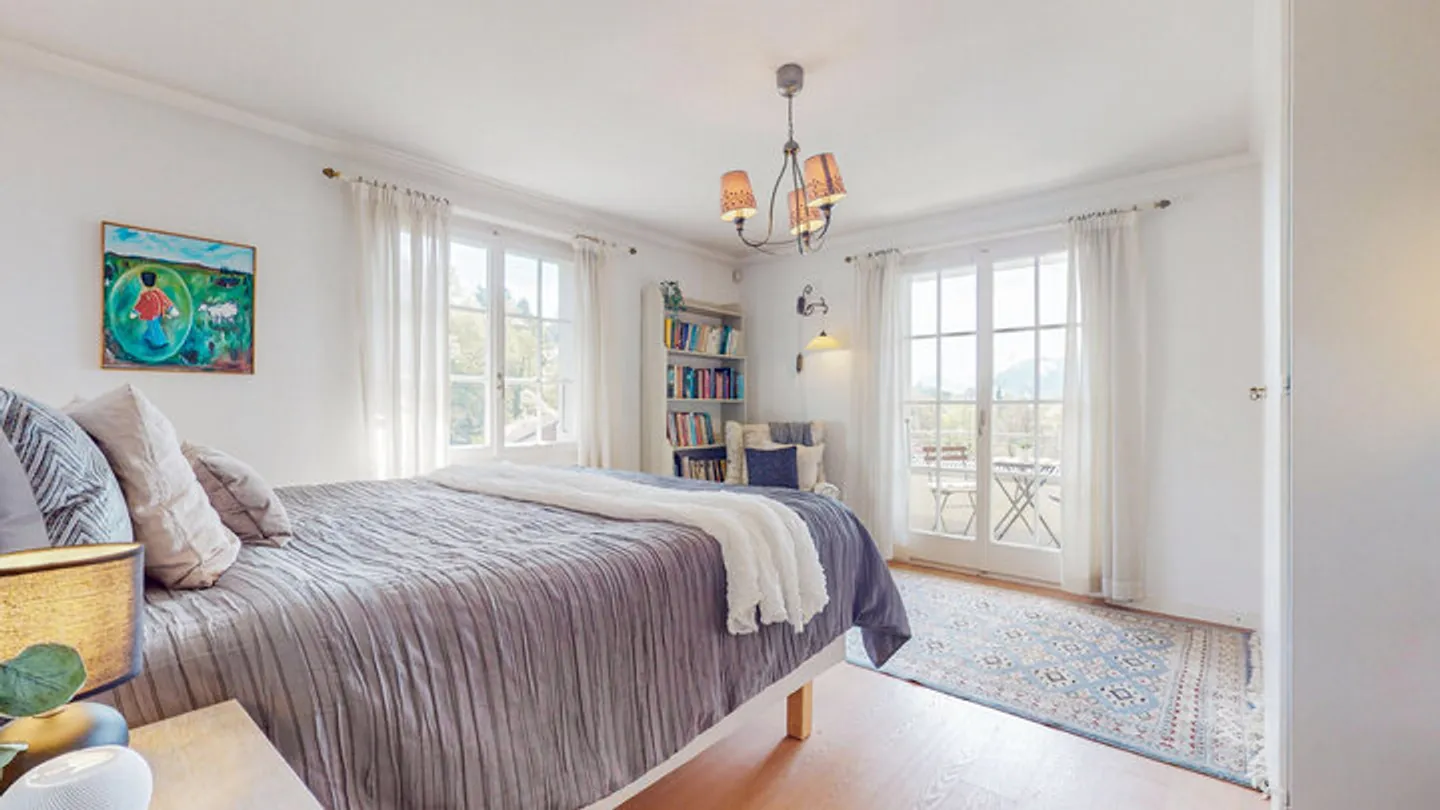 LIVING WHERE VINEYARDS AND LAKE VIEW MEET - Photo 5 of 8