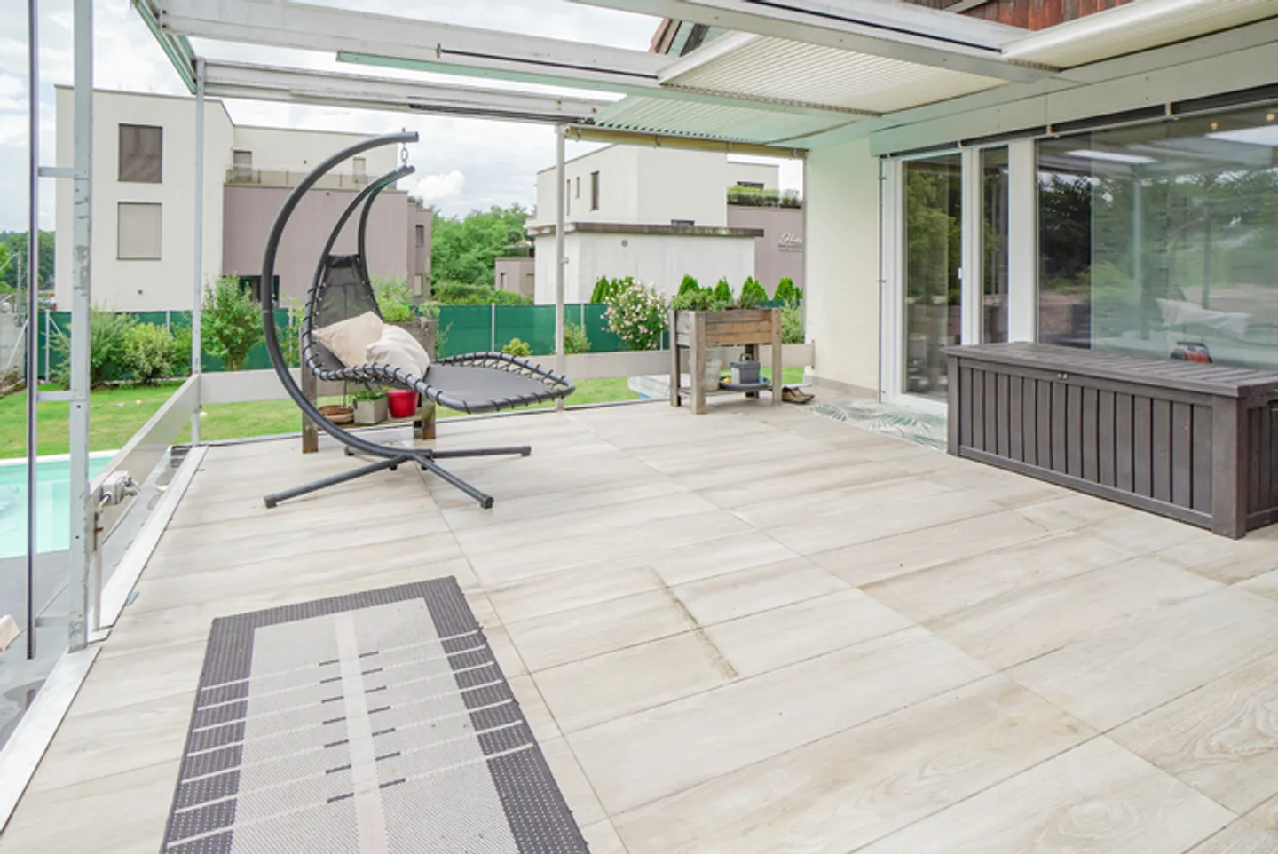 EIN HAUS, ZWEI WELTEN - LOFT UND EINLIEGERWOHNUNG IM DIALOG - Foto 7 von 8