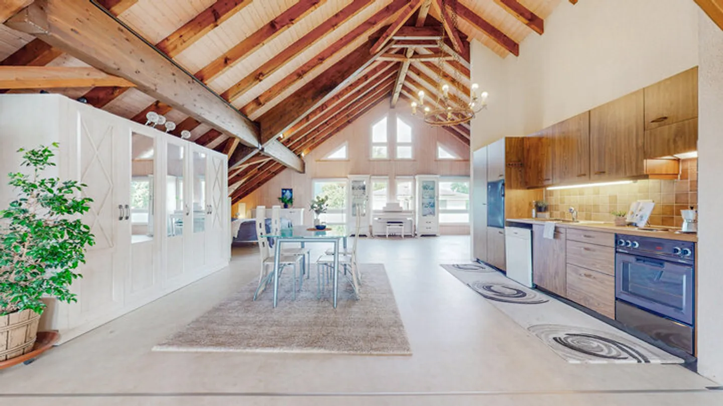 EIN HAUS, ZWEI WELTEN - LOFT UND EINLIEGERWOHNUNG IM DIALOG - Foto 1 von 8