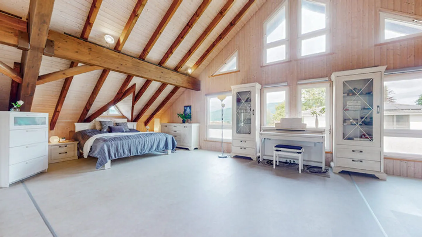 EIN HAUS, ZWEI WELTEN - LOFT UND EINLIEGERWOHNUNG IM DIALOG - Foto 2 von 8