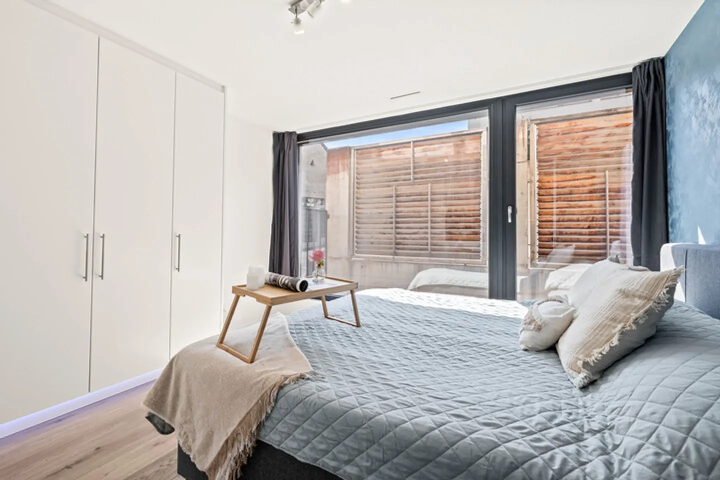 High-Quality 3.5 Room Garden Apartment in Preferred Location - Photo 6 of 8