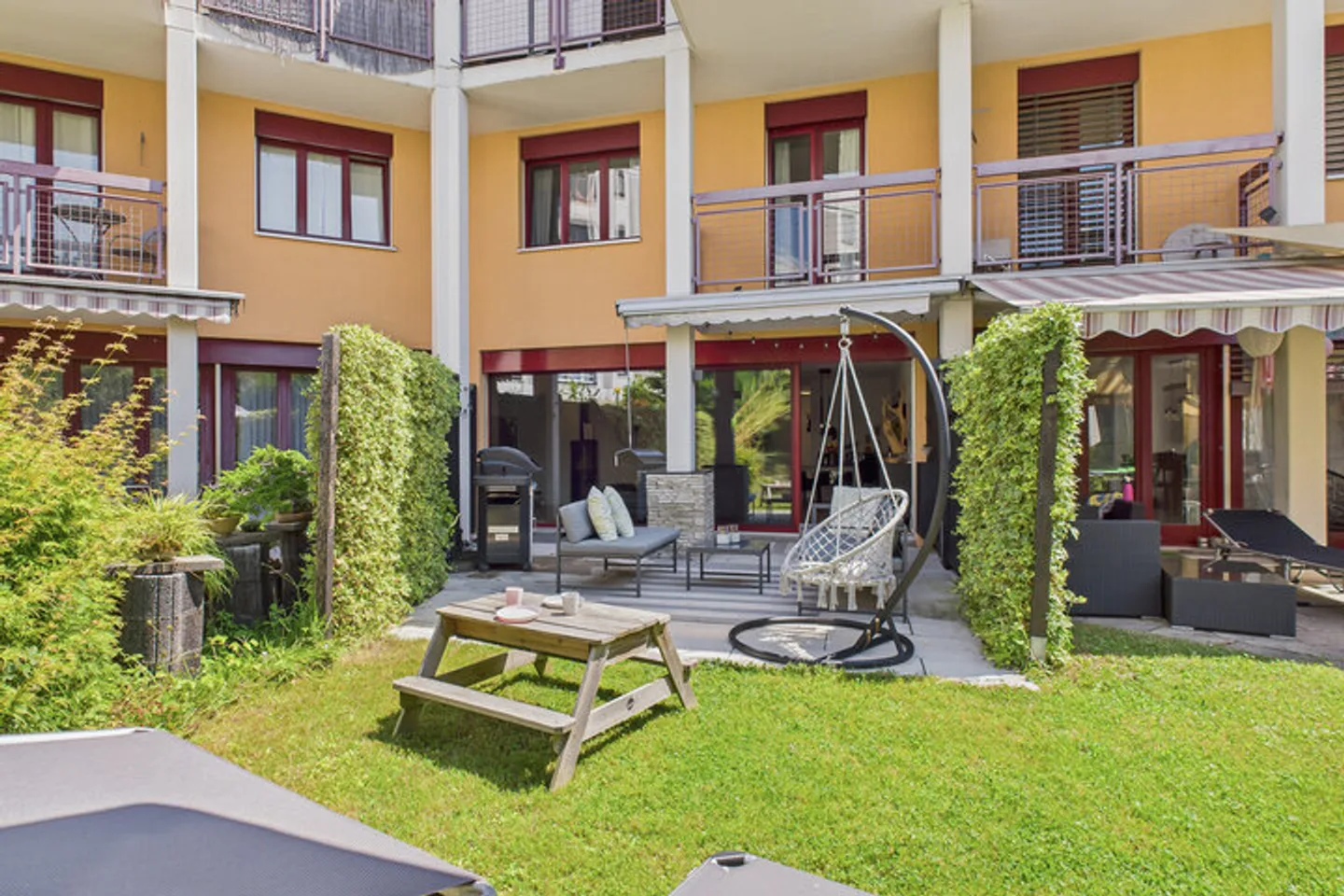 WOHNEN WIE IM HAUS: MAISONETTE MIT EIGENEM GARTEN - Foto 7 von 7