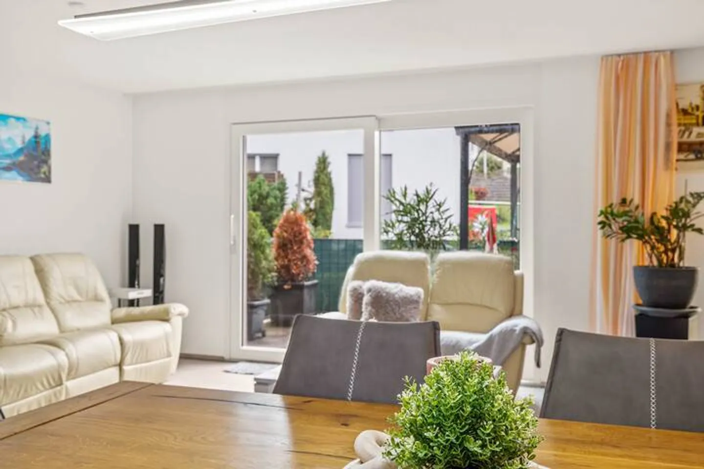 VIVERE MODERNO, GODERE DELLA CAMPAGNA - APPARTAMENTO IN CONDOMINIO A WYNENTAL - Foto 4 di 9