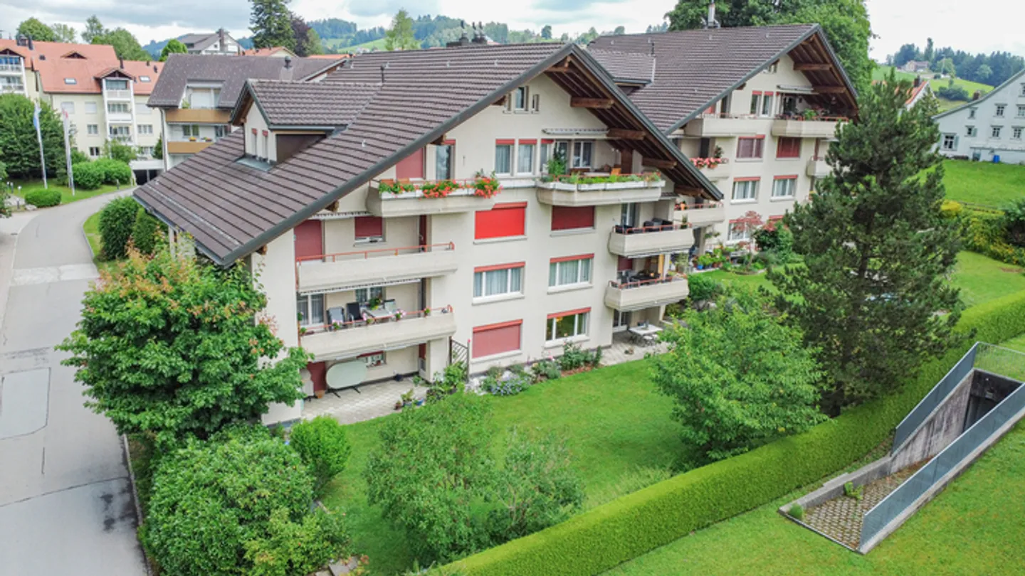 COZY APARTMENT WITH GARDEN IDYLL - Photo 8 of 8