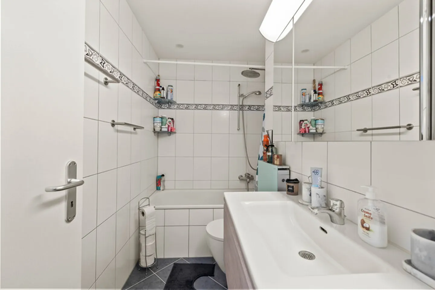 ILLNAU: 4.5-ZIMMER MIT WINTERGARTEN &amp; GARAGE - Foto 6 von 8