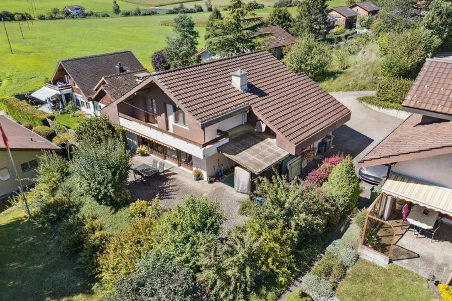 PERSPECTIVE GRANDIOSE DANS LE BERNER OBERLAND - Photo 7 sur 7