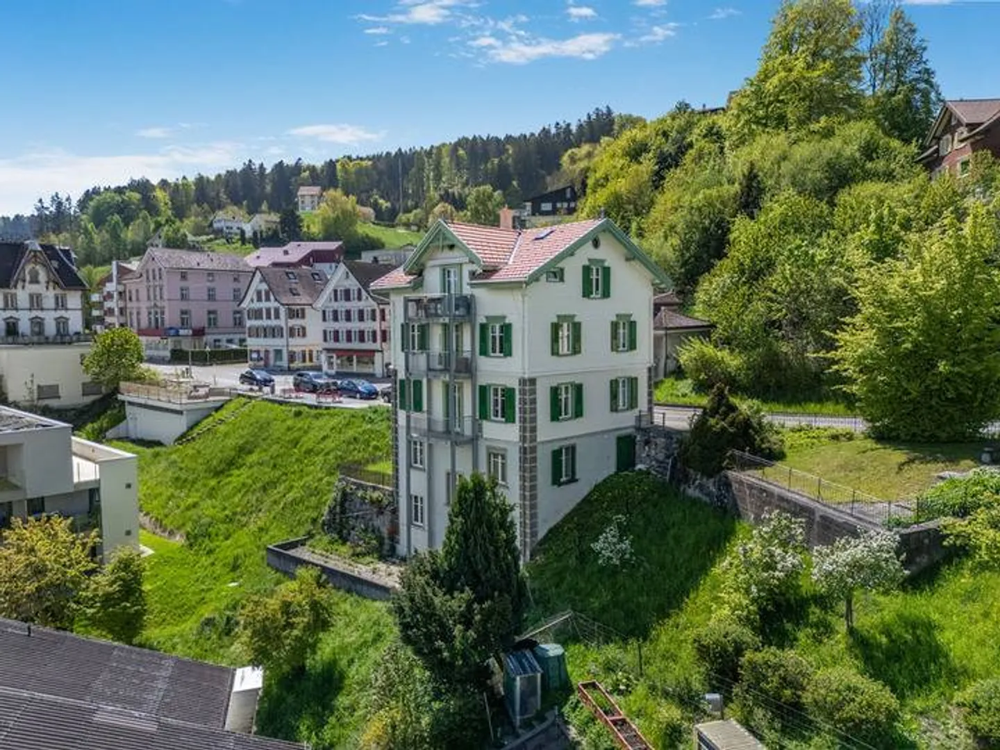 CASA MULTIFAMILIARE STORICA CON VISTA SUL LAGO DI COSTANZA - Foto 7 di 8