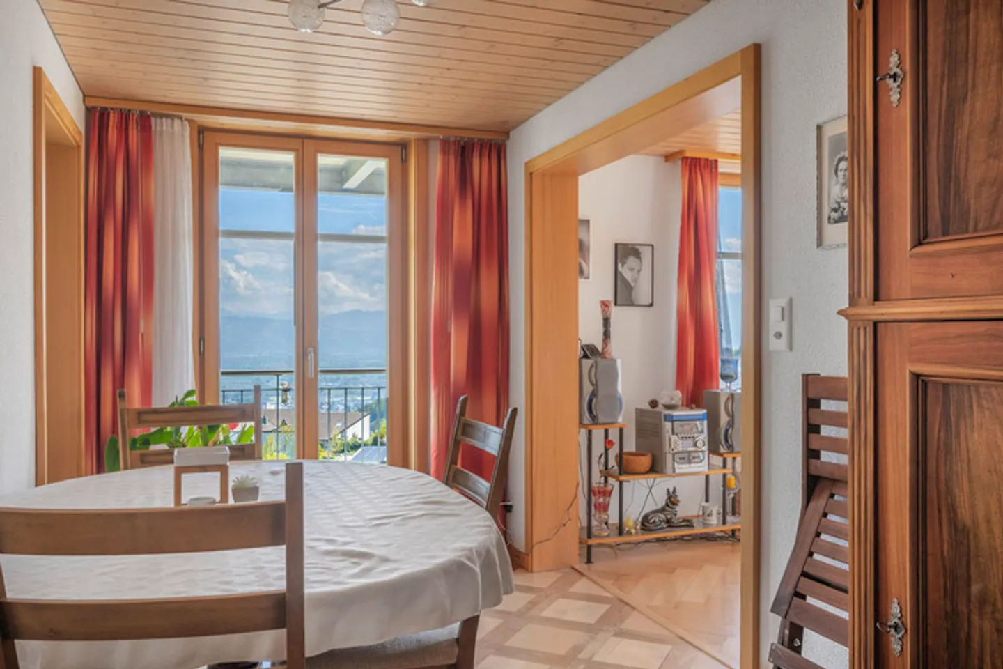 CASA MULTIFAMILIARE STORICA CON VISTA SUL LAGO DI COSTANZA - Foto 6 di 8