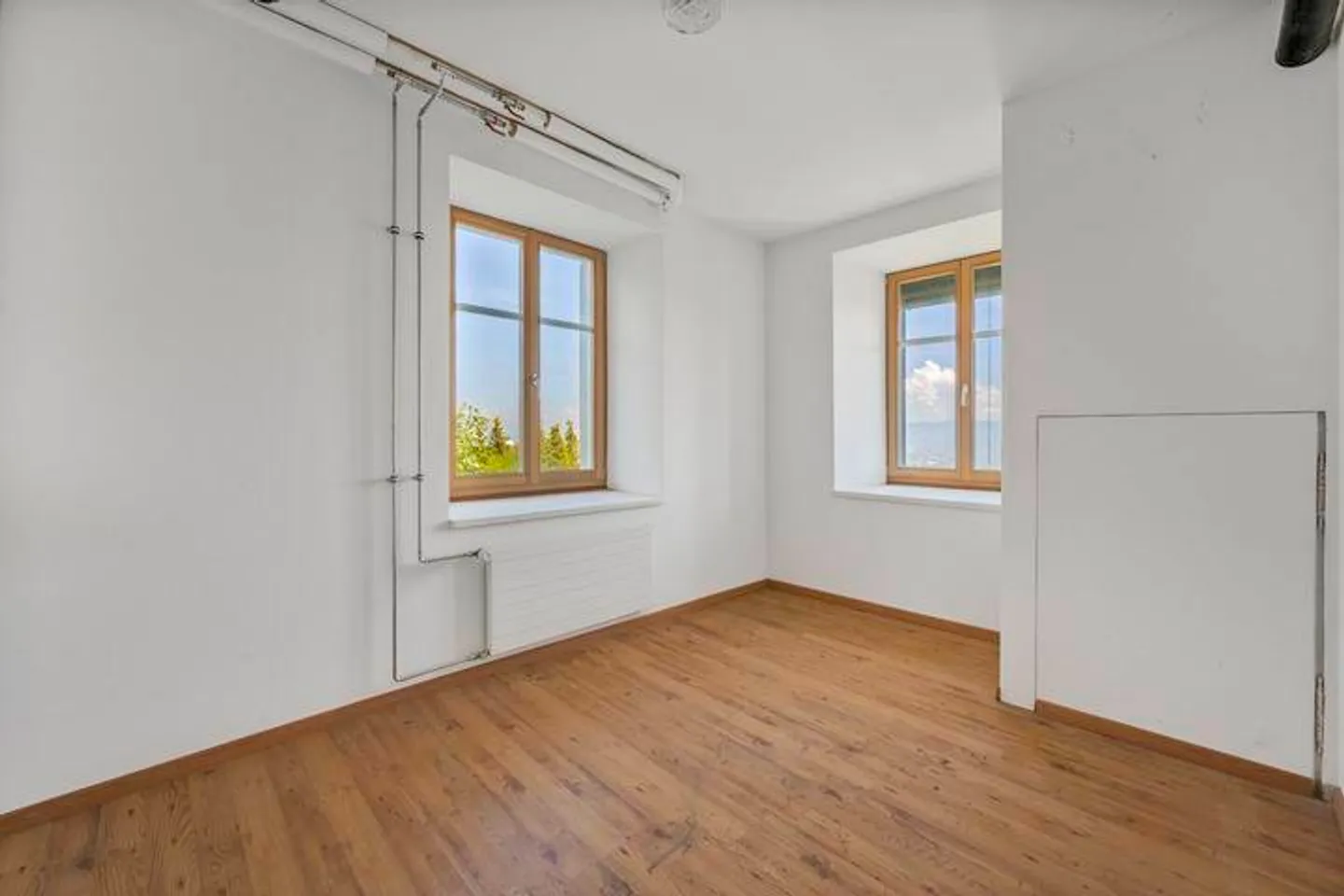 HISTORICAL MULTI-FAMILY HOUSE WITH LAKE CONSTANCE VIEW - Photo 2 of 9