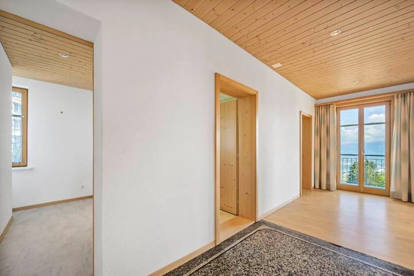 HISTORICAL MULTI-FAMILY HOUSE WITH LAKE CONSTANCE VIEW - Photo 4 of 9