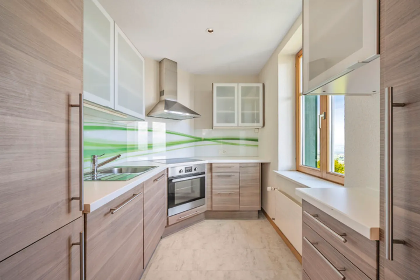 CASA MULTIFAMILIARE STORICA CON VISTA SUL LAGO DI COSTANZA - Foto 5 di 8