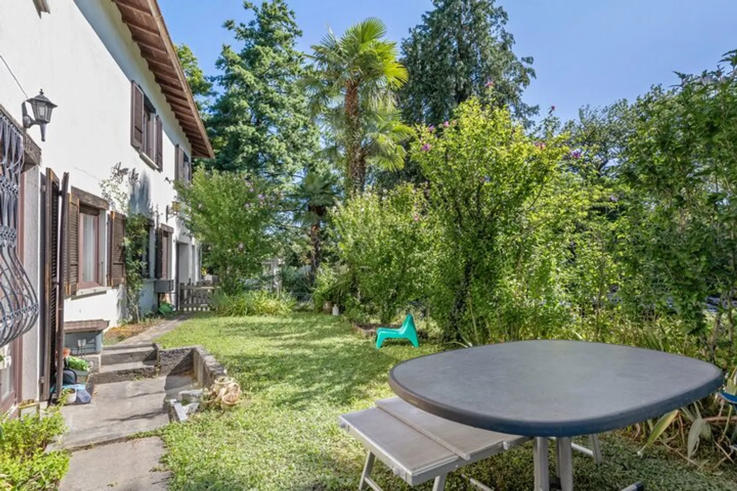 Ticino Oasis for Two Families - Photo 8 of 8