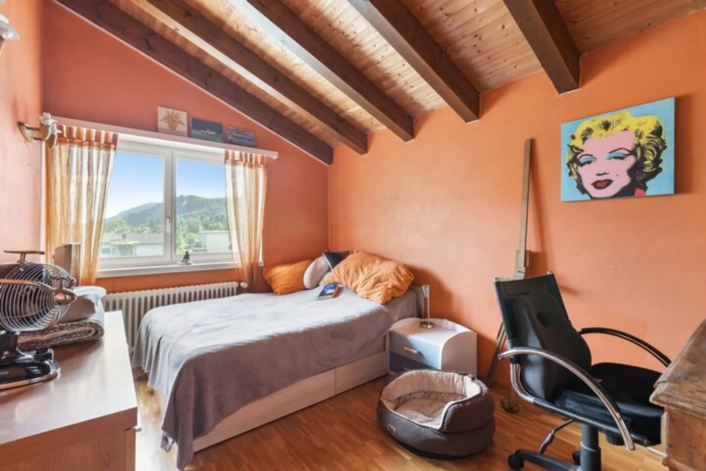 Oasi di bagno con palme e piscina - Foto 5 di 8