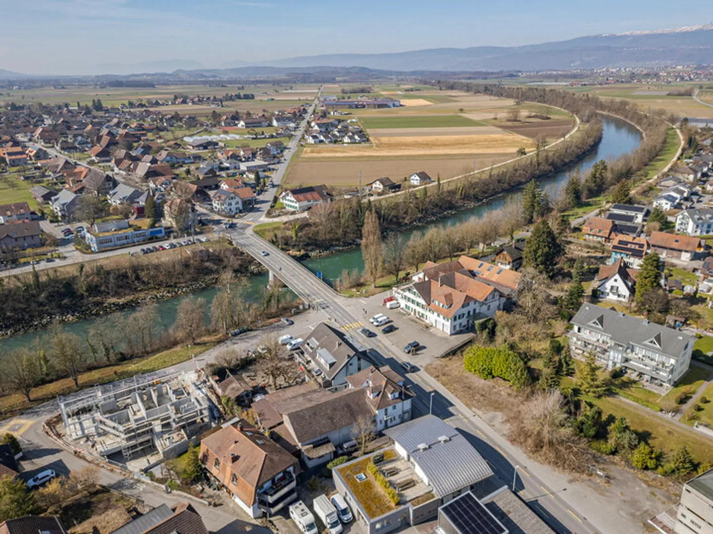 EDIFICIO RESIDENZIALE E COMMERCIALE CON STORIA - EX CINEMA CON POTENZIALE - Foto 8 di 8