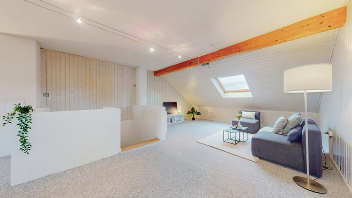 MAISON JUMELÉE ATTRACTIVE ET SPACIEUSE - Photo 5 sur 8