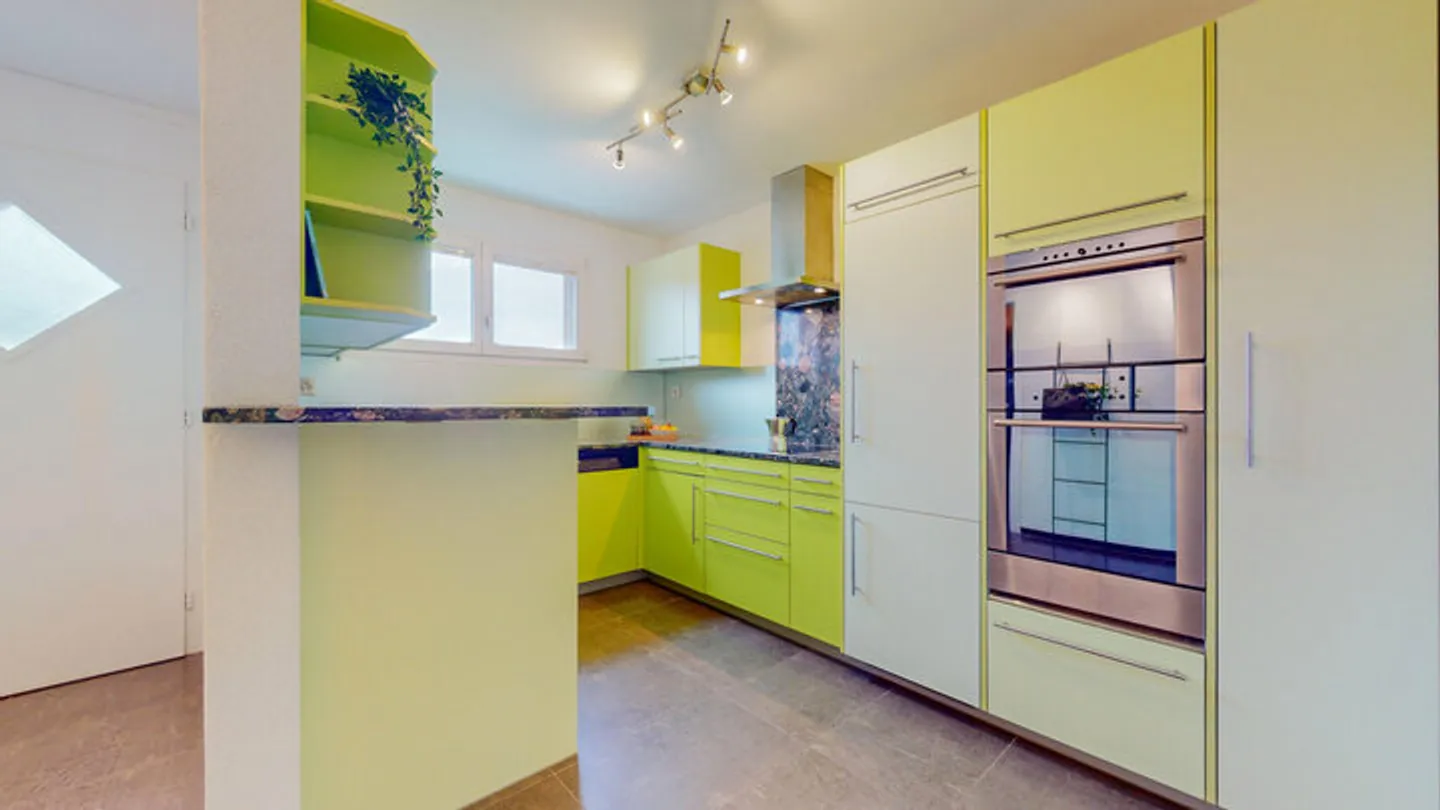 MAISON JUMELÉE ATTRACTIVE ET SPACIEUSE - Photo 2 sur 8