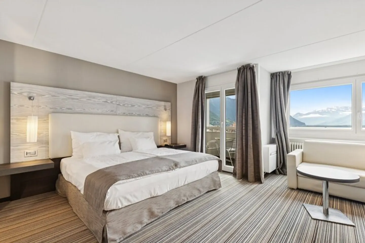 SPANNENDE GELEGENHEIT FÜR INVESTOREN IN MONTREUX - Foto 2 von 8