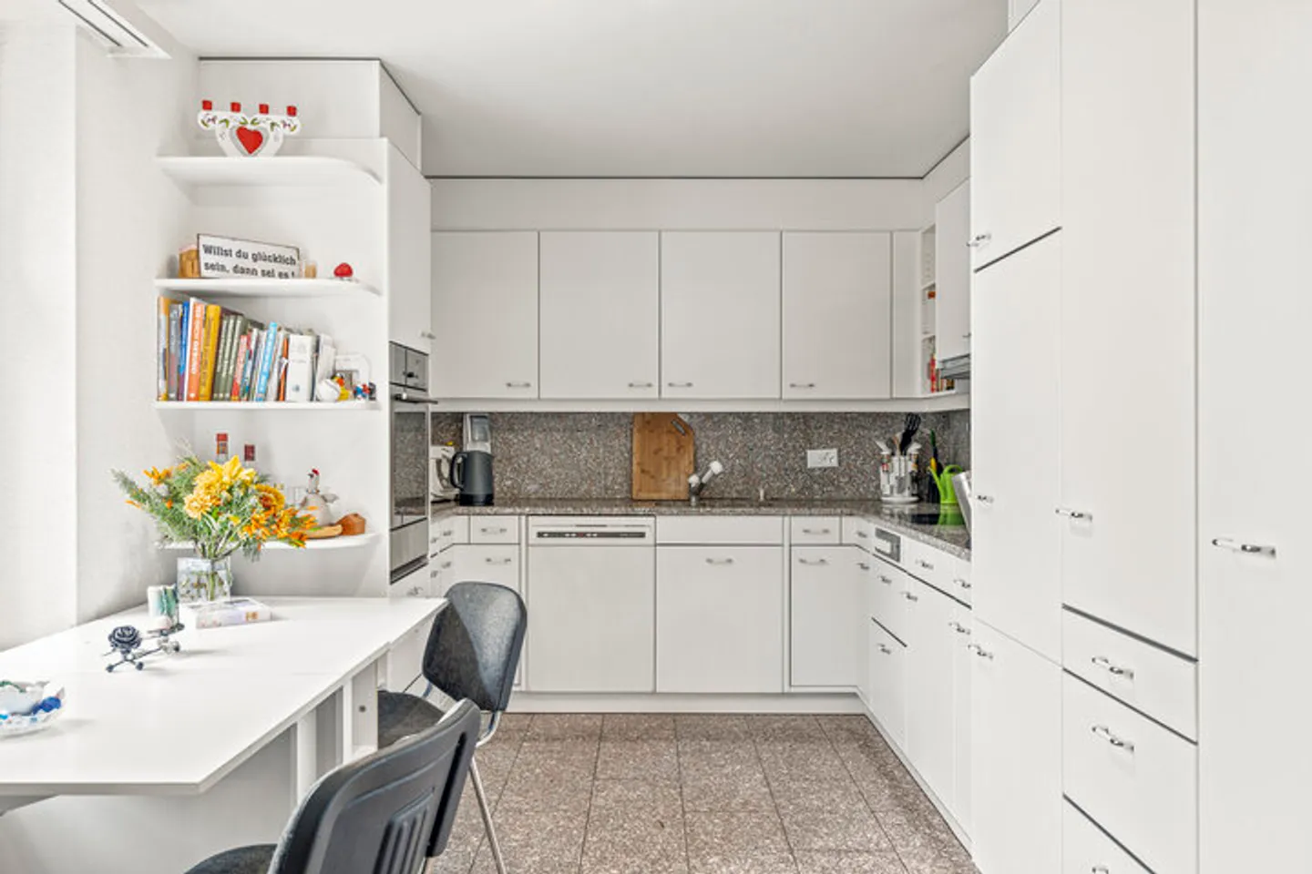 Appartamento adatto alle famiglie di 169 m² e molto spazio - Foto 2 di 8