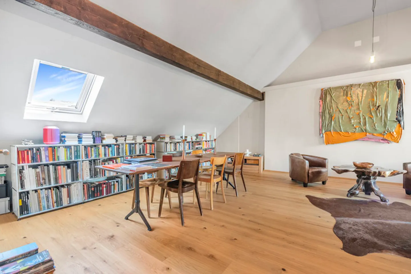 CHARME & RAUM – IM DORF, NAHE ZÜRICH - Foto 6 von 8