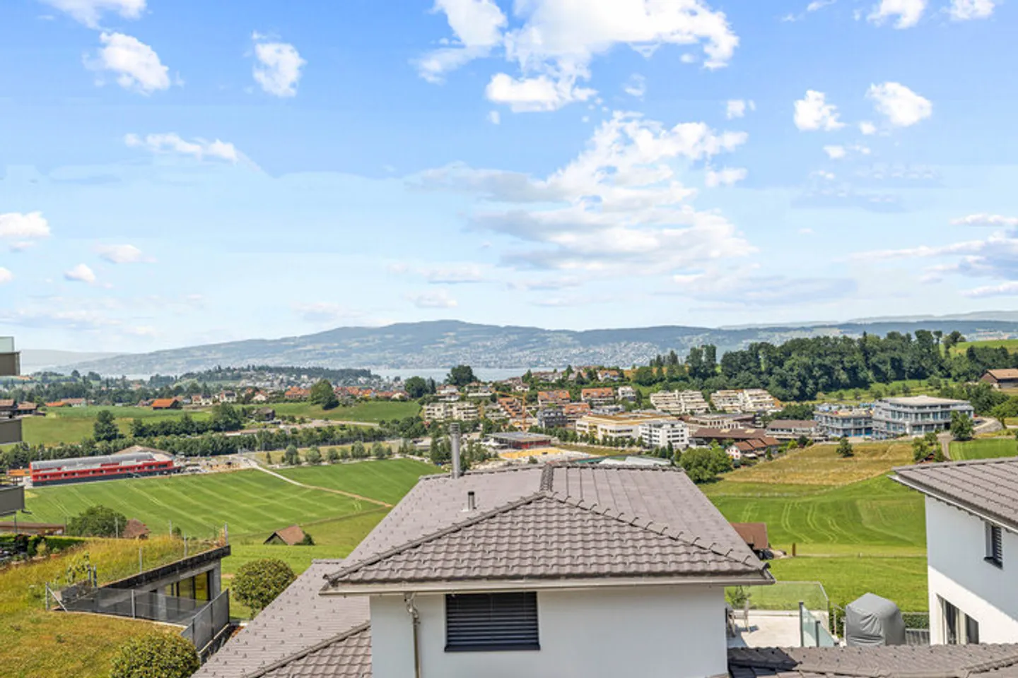APPARTAMENTO 2.5 STANZE CON VISTA LAGO E PRIVILEGI FISCALI - Foto 7 di 8