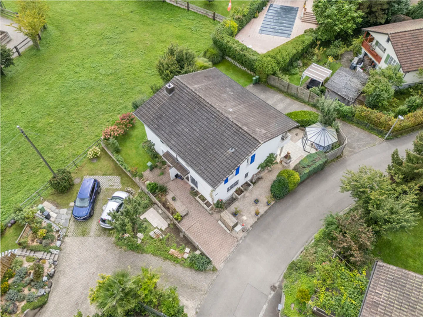 Happiness in Weininger - Photo 8 of 8