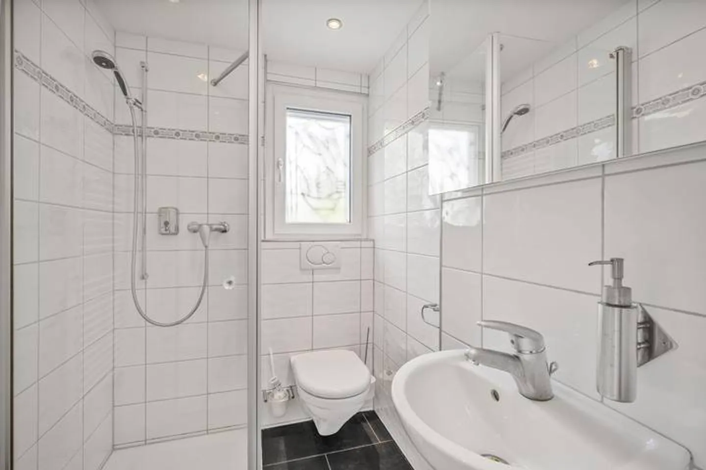 Felicità a Weiningen - Foto 6 di 9